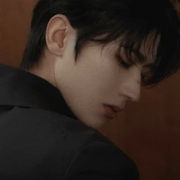 ลอยด์(เลขาพอ.)
