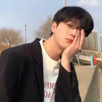 เจมส์(น.อ)