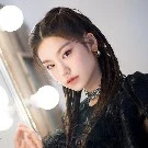 Yeji Wilonst( Ibu  yerin dan Sowon)