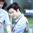 Suhon Manoban( KK angkat Lisa dan Jimin