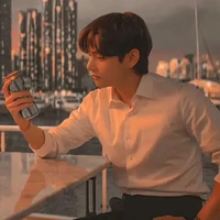 kim Taehyung -kepsek-