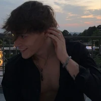 Luis García (18)