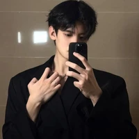 อคิน(พระเอก)🍭