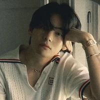 kim taehyung (past)(RO)