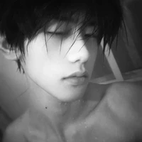 ภาคิน(พ.อ🤍☄️)