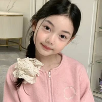 ไอริส(ตอนเด็ก)