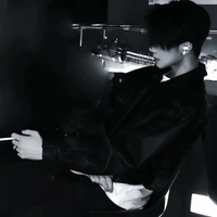 โอนิค(เพื่อนพระเอก)