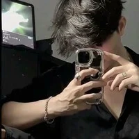 เจม(ฝั่งขวา)ของพ.อ