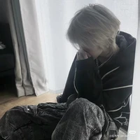 หลิว⚡☁️