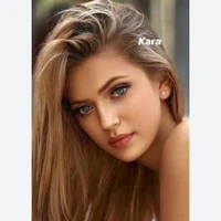 Luna Elrod  (FL young sister)