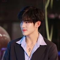 จัสติน(นายเอก)