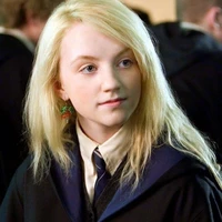 Luna(O. S) 