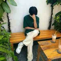 ยู(เพื่อนพ.อ+นักเลง)