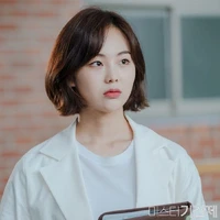 wali kelas(bu Keisha)
