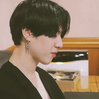 ยูมิน