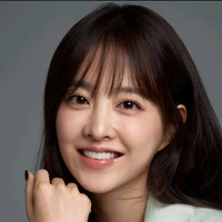 park bo-young(ji-woo mum)