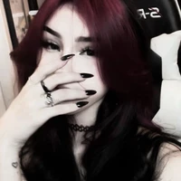Eduarda🥀🕸️