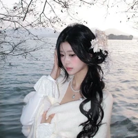 เกรซ พี่สาว พ .อ