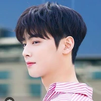 กุชชี่ นายเอก🌷