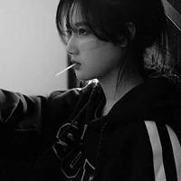 สายฟ้า(พี่สาวนอ.)