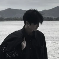 พายุ🌪️👑