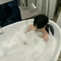 ดิว(เพื่อนนอ.)