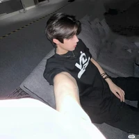 นิว(มือขาวพ.อ)