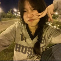เมย์(นางเอก)