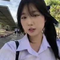 พลอย(ลูกติดของกี้)