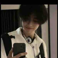 บอส(พระเอก) แฝด1