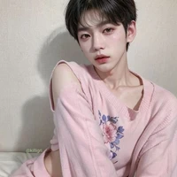 โมมาย