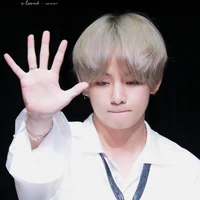 Taehyung *omega puro y dominante*