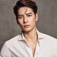 Jackson *alfa dominante*