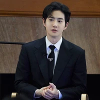 Kim Junmyeon (Suho)