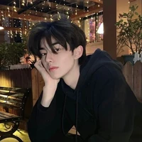 เฟียส (นายเอก+มาเฟียอันดับ1)