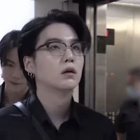 Kim yoongi (30 ans alpha)