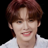 Lee know (Minho)