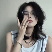 ทอม//เพื่อนนายเอก//สาวหล่อ