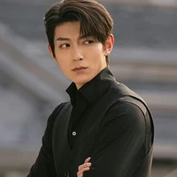 Tuan Galang Alvaro (papa Revan)