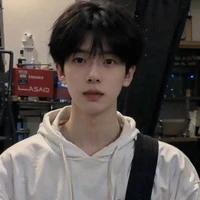 โอม