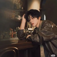 ฌาโรว์พี่ชายนางเอก