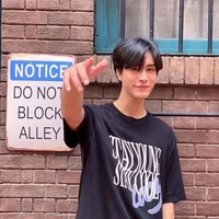 เจเจ (น.อ)