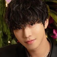 Augusto (Padrasto da Rayssa)