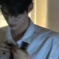 เสือ(พระเอก)