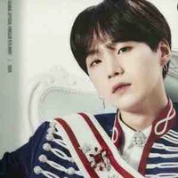 Min yoongi 18 years old[ crown prince] DA