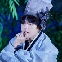 kim taehyung