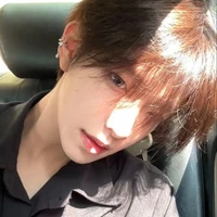 ไอยู (น.อ-ตัวแทน)