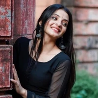 Aakriti Tripathi/Fl