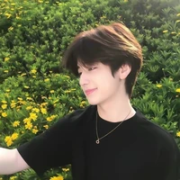 ซาน☀️(นายเอก)