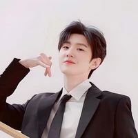 ธาม(หัวหน้าพ่อ-แม่บ้าน)